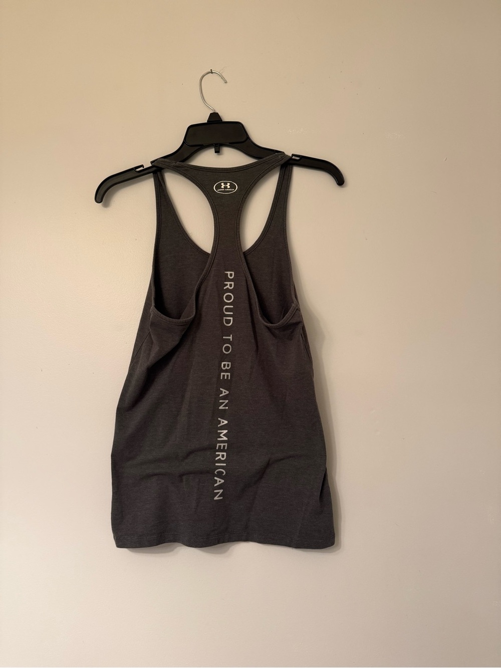 Women’s S Under Armour Charcoal USA Graphic Racerback Tank - Picture 3 of 4